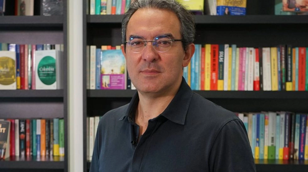 Libros poderosos que nos explican la vida, por Juan Gabriel Vásquez